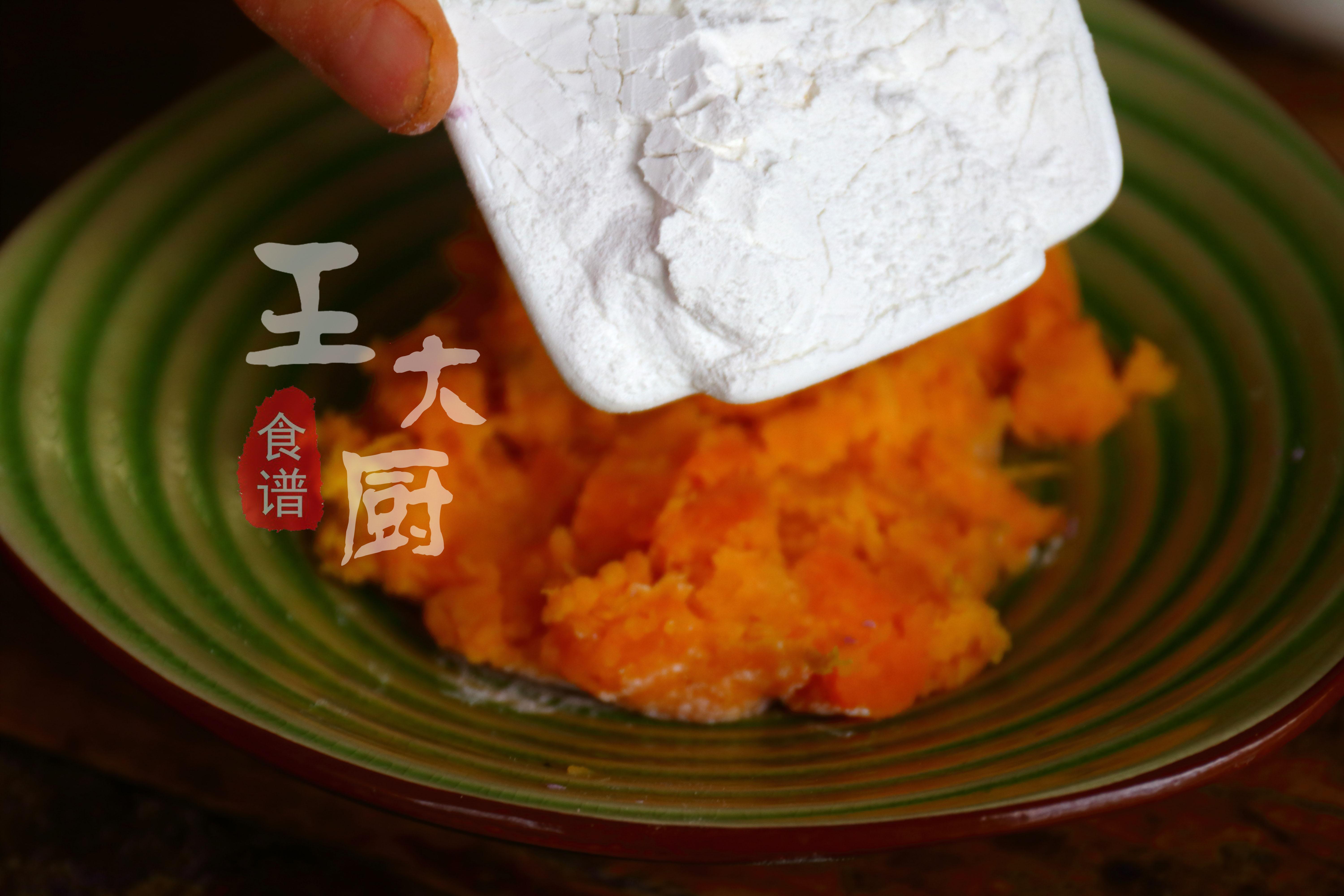 冬天的甜品，就像夏天的冷饮一样让人喜欢，紫薯芋圆小食，快试试