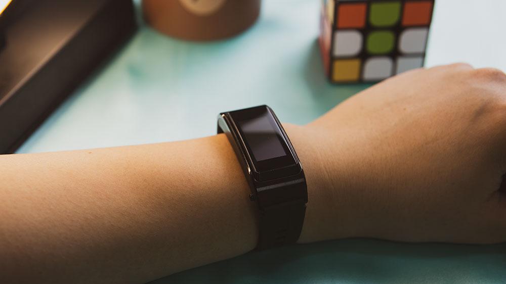 华为手环b5好吗,华为手环b5优点