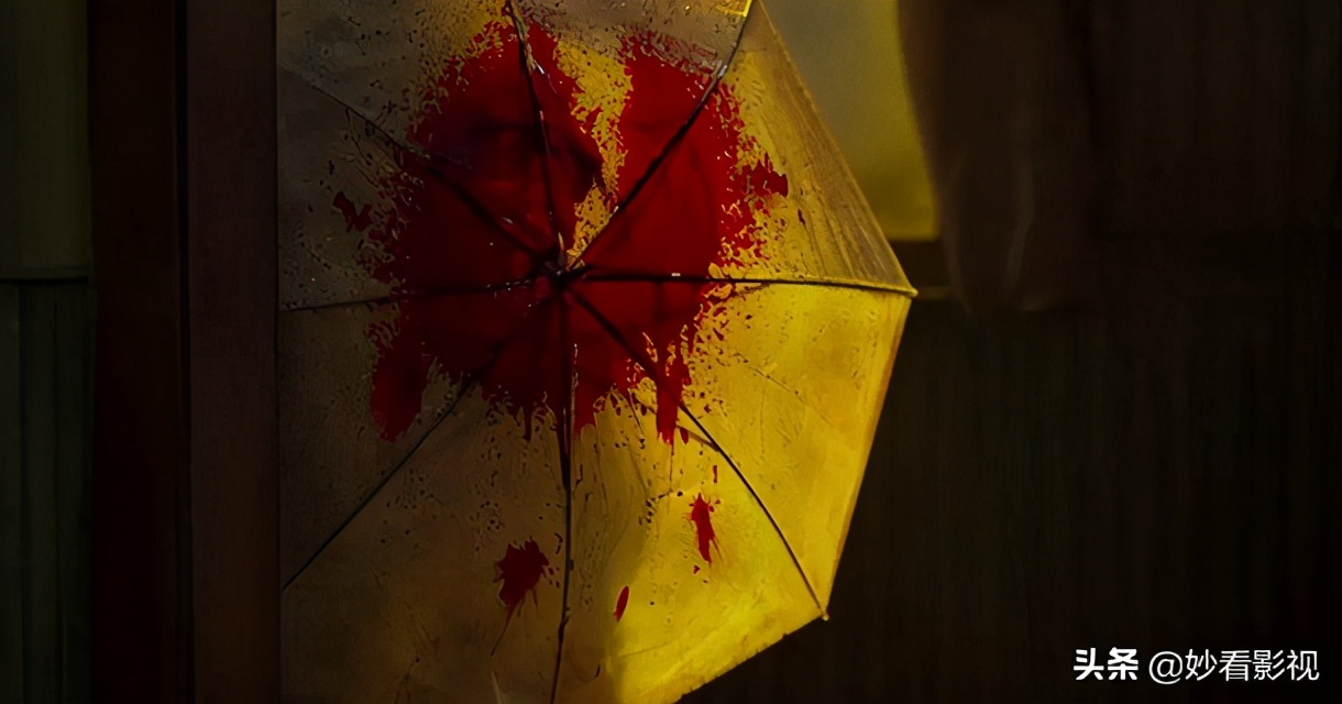 倒霉蛋和陪泳女的囚徒困境——《南方车站的聚会》