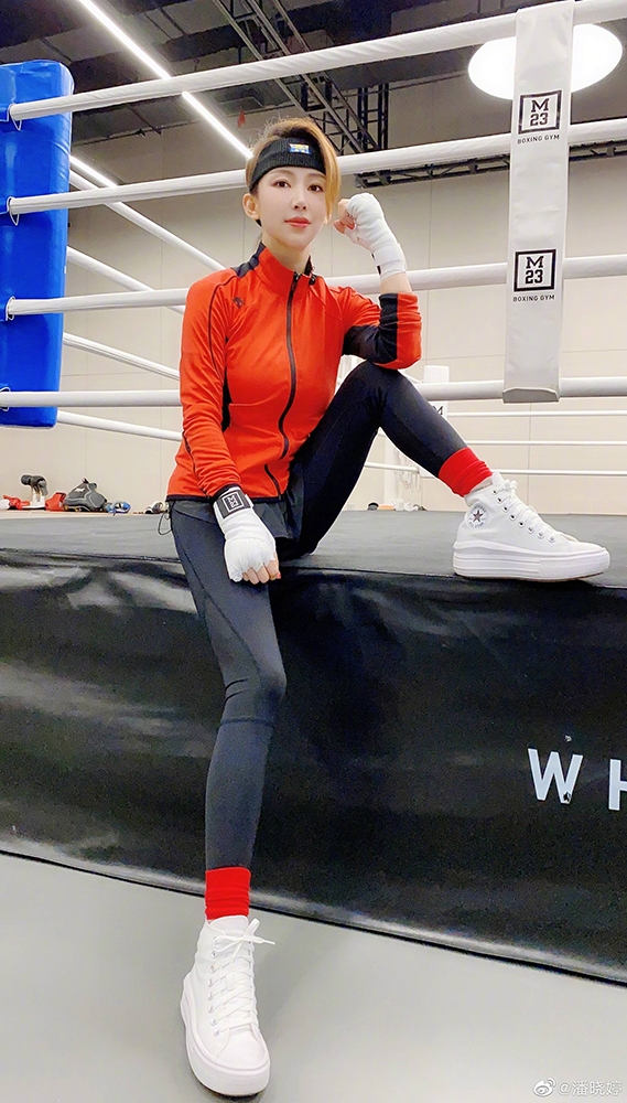 九球天后潘晓婷身价高达八亿,九球天后潘晓婷成长经历