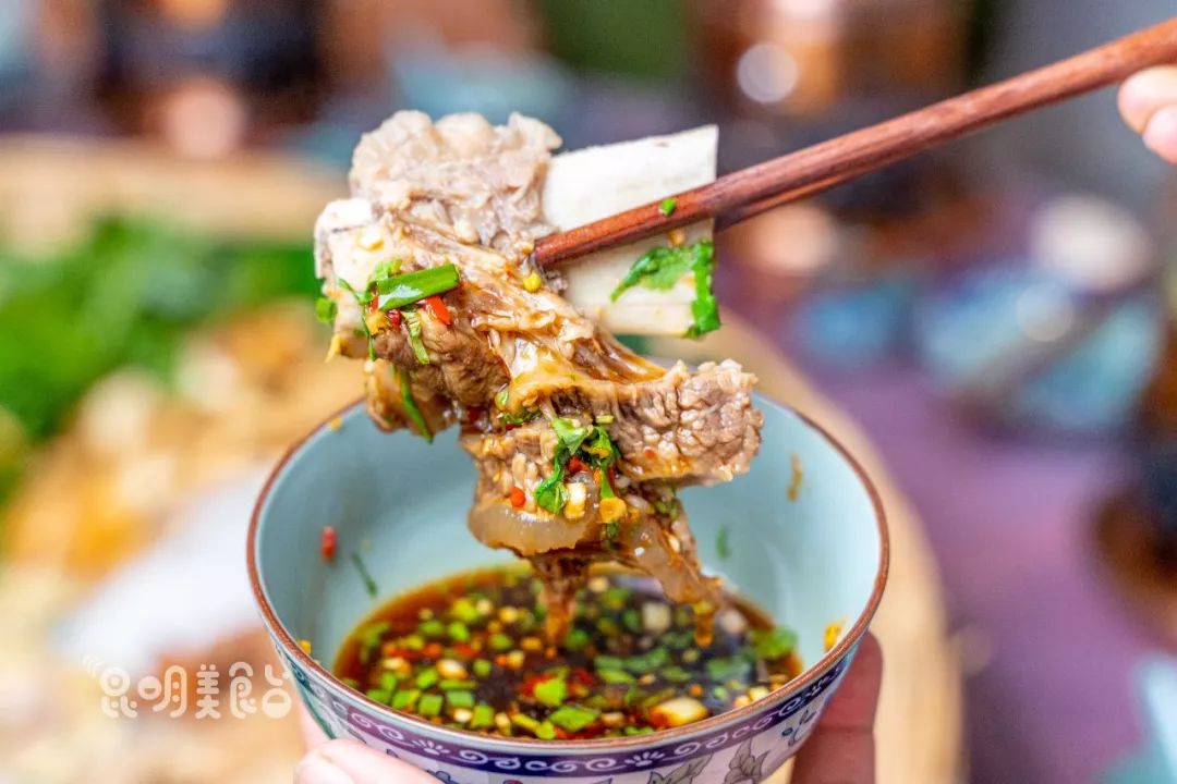 昆明高原明珠牛头宴,昆明附近哪里有世外桃源