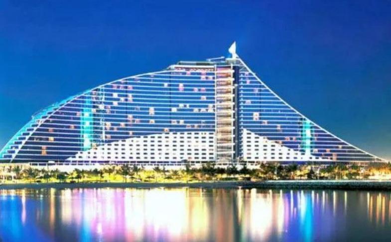 迪拜坑人旅游真实案例,真正的迪拜乱不乱