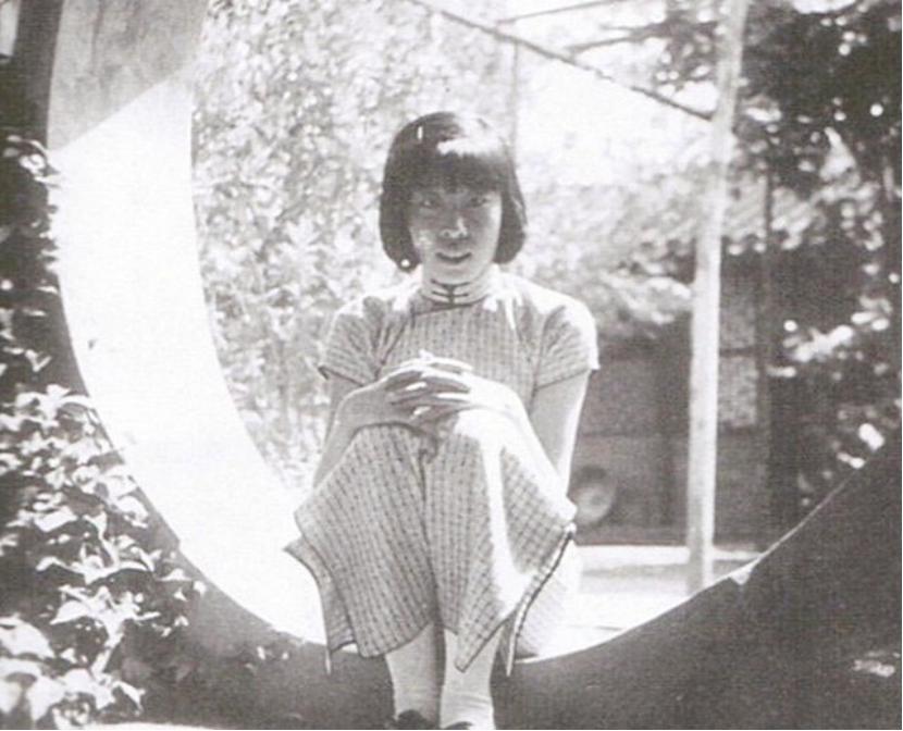 1963年王光美珍珠项链掉入缅甸大海，吴奈温以红宝石项链“赔偿”