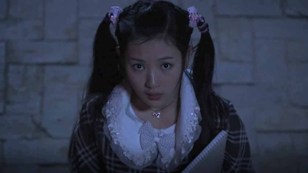 年轻女孩患怪病变成老太太,女子得怪病妙龄少女瞬间衰老