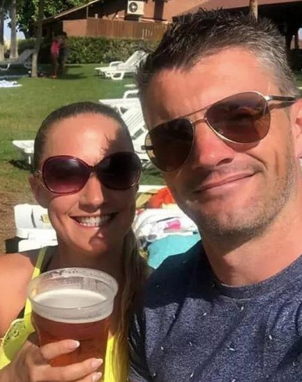 安检时猫在行李箱,安检行李箱有只猫