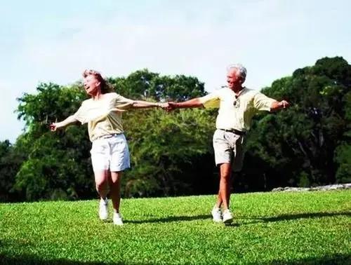 紫外线消毒空气净化器,空气净化器强效除醛杀菌