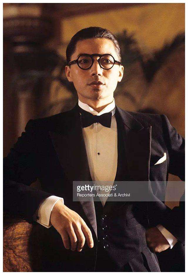 王祖贤喜欢尊龙到什么程度 (尊龙有没有和王祖贤在一起)