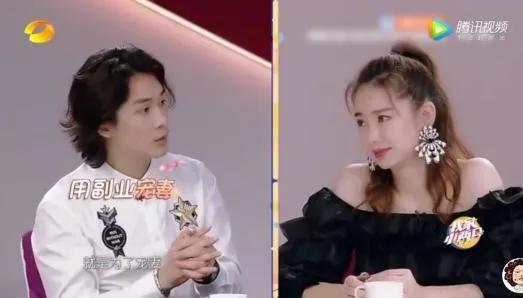 60岁大妈跟靳东谈恋爱,61岁大妈与靳东相恋后续