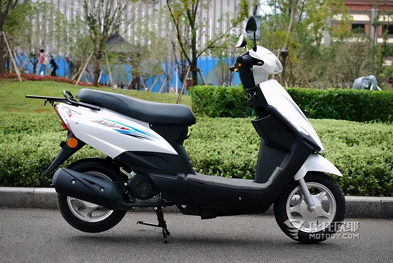 适合50岁左右开的摩托车推荐,40岁选什么摩托车最合适