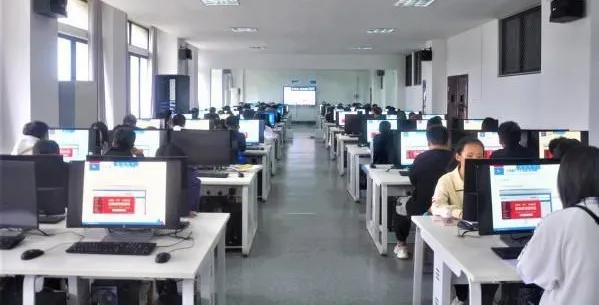 武汉职业技术学院商学院,武汉职业技术学院成就