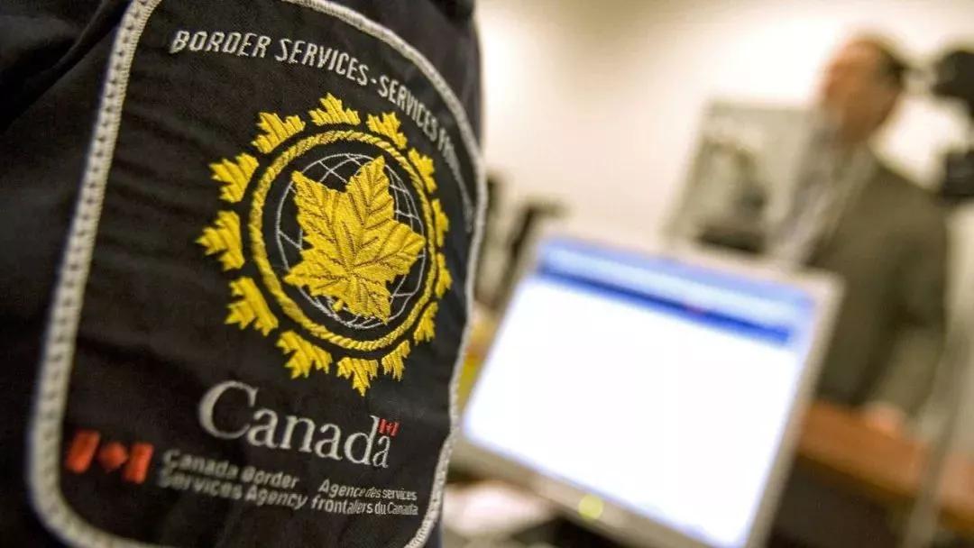 带钱过海关会被没收吗,过海关被带进小黑屋