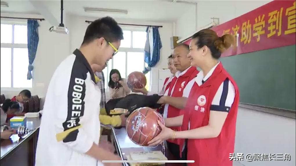 吉奥诺钢琴艺术体育馆,吉奥诺钢琴高清音乐