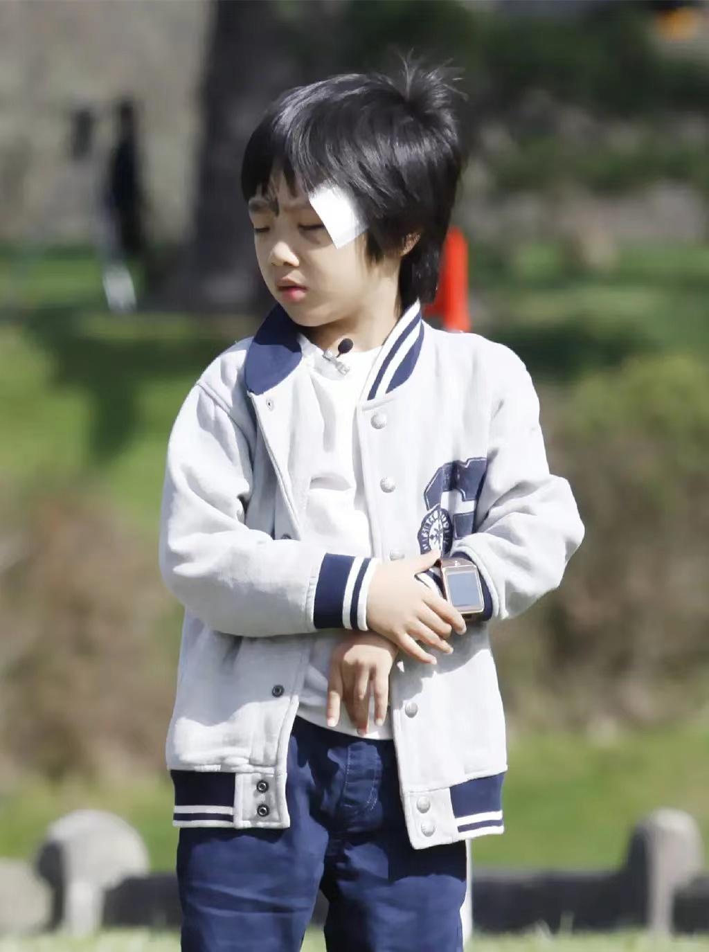 爸爸去哪儿石头天天,爸爸去哪儿石头康康