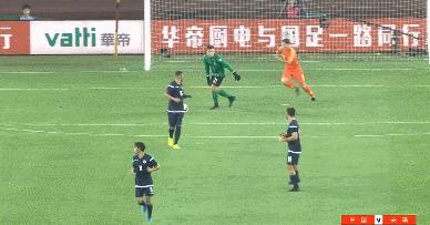 国足7比0关岛报道,国足7球大胜关岛欢呼图片