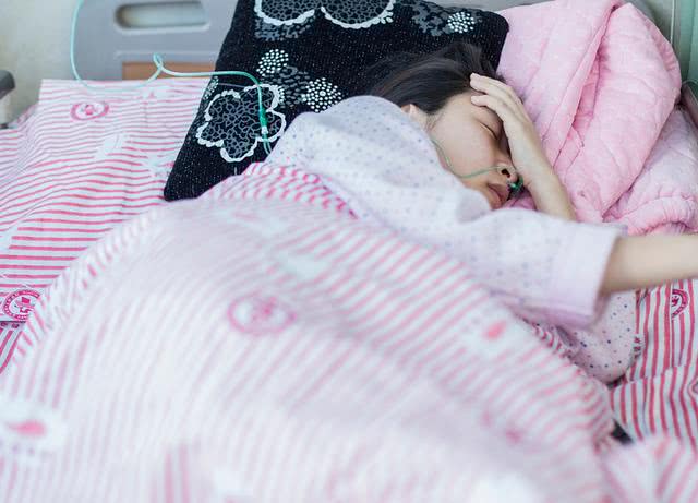 孕期要警惕4种胎动异常,孕期关注什么不会生出过敏宝宝