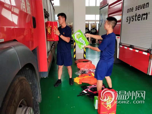 这一刻很温暖也很治愈短句,这一刻很暖怎么回话