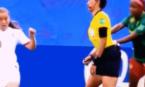 女足世界杯暴力场面,女足世界杯喀麦隆追加处罚