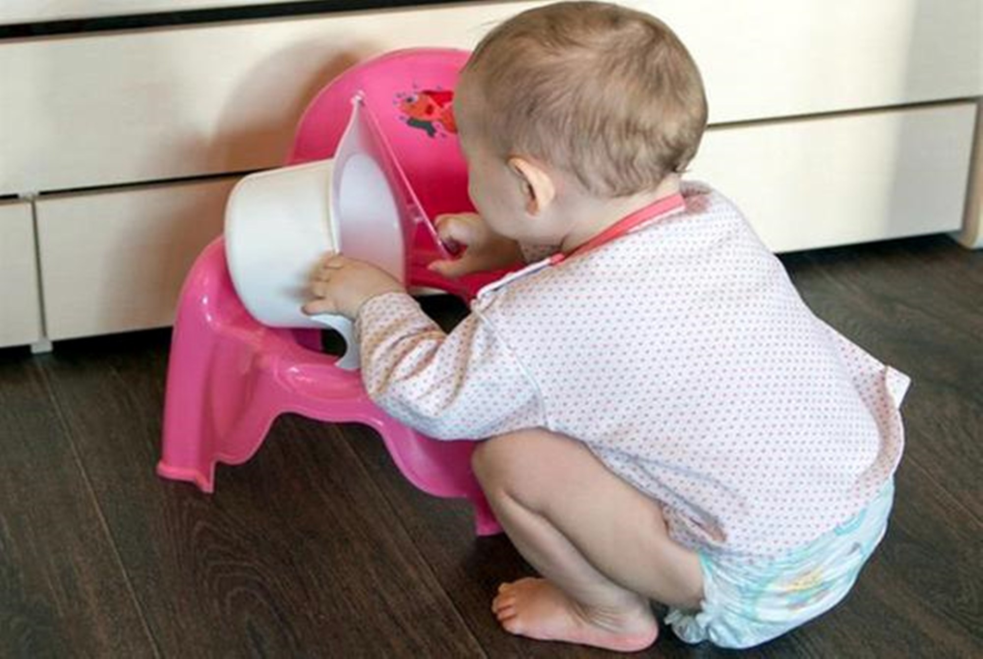 宝宝肛欲强的表现,宝宝的肛欲期怎么度过