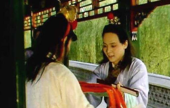 红楼梦中男性之间的关系,红楼梦男女关系为何如此不堪