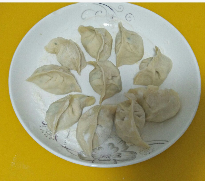 菠菜汁和面能包韭菜大包子,菠菜汁韭菜饺子