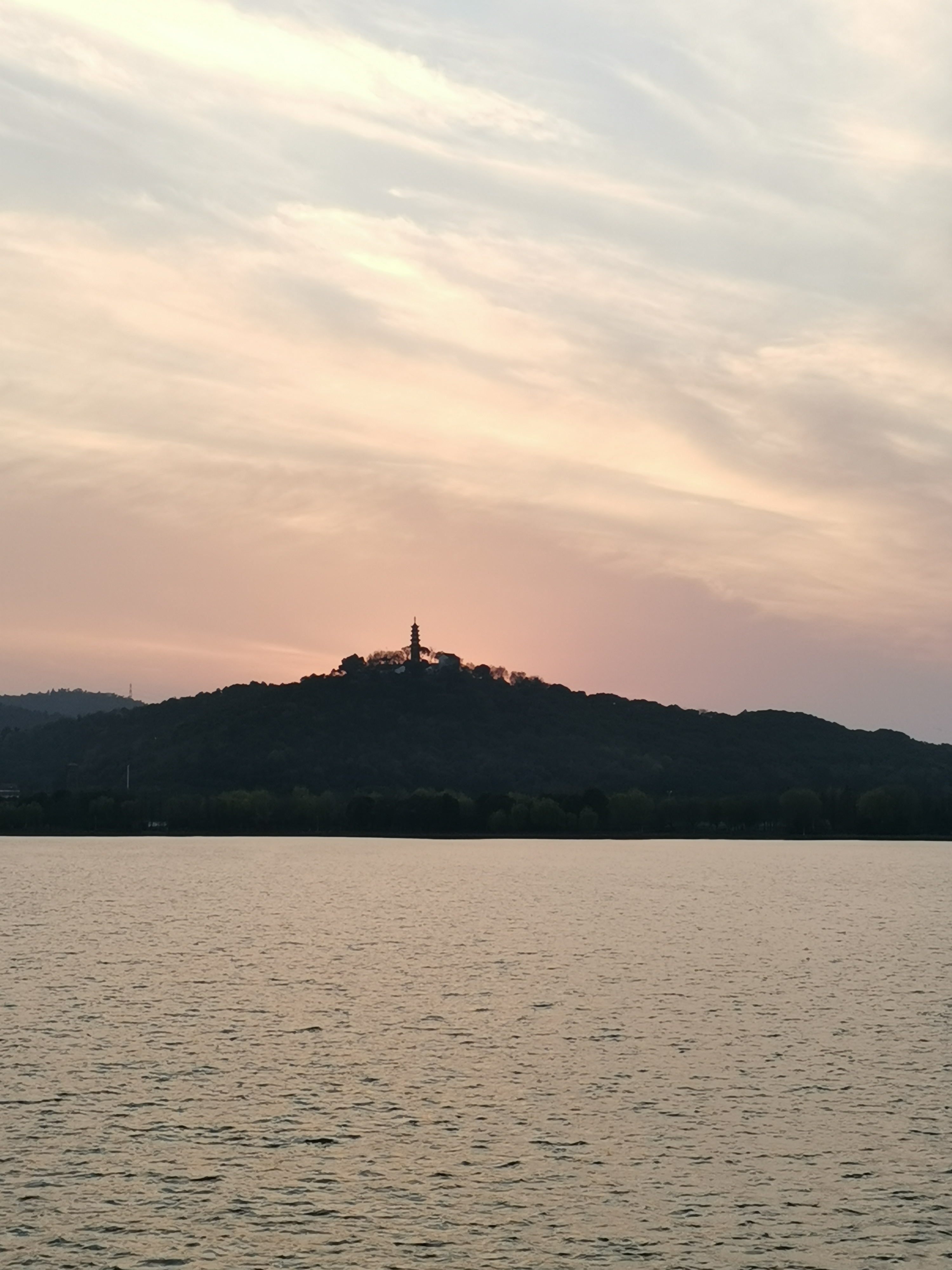 苏州旅游之石湖风景区：春天里，走马观“湖”记
