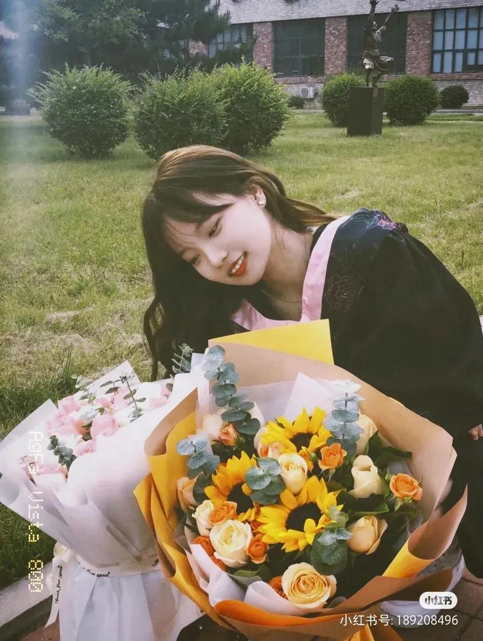 美院中国风学士服,九大美术学院学士服