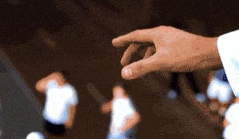 asics和耐克跑鞋,asics是复古与机能最好的诠释