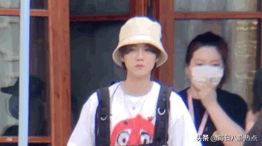 创3频曝路透博热度,青2选手丑闻不断,内娱选秀大战谁能笑到最后?