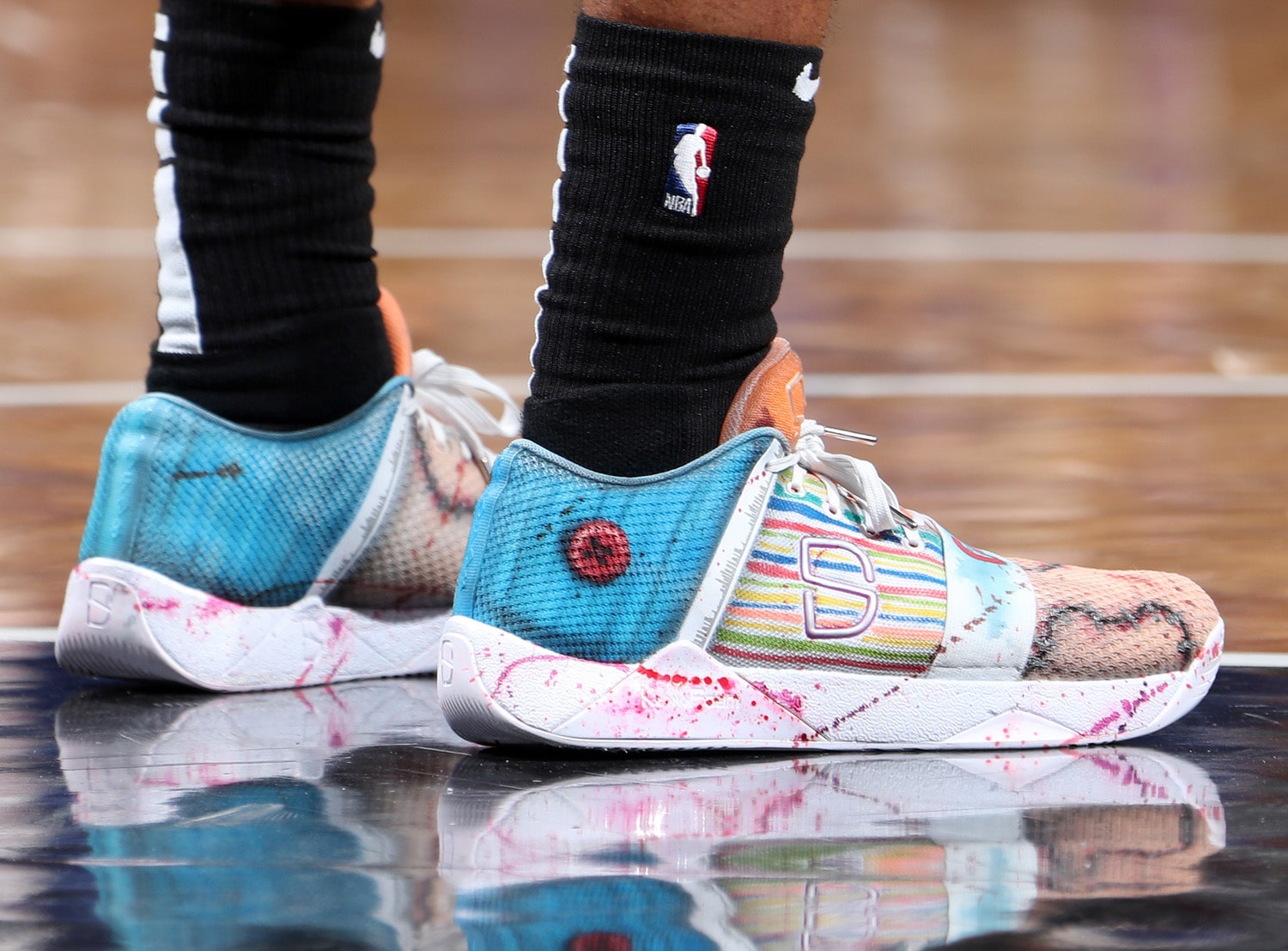 nba公认最好看的篮球鞋,nba常规赛球鞋上脚精选