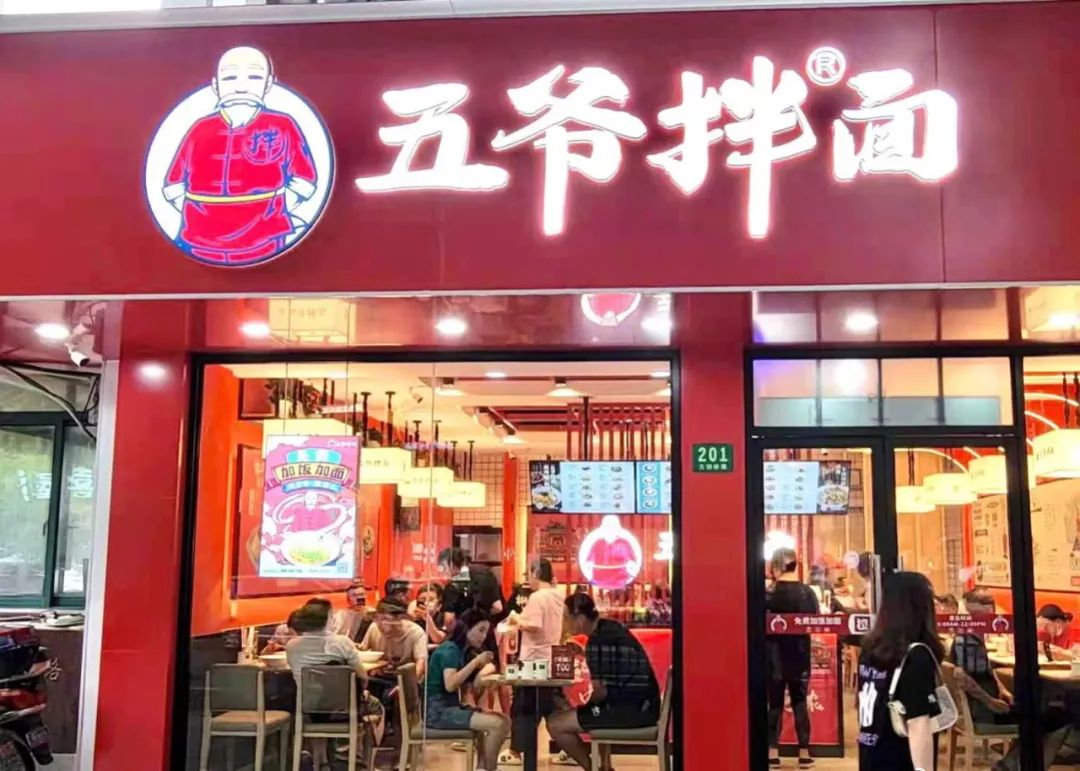 哈尔滨饭店打架真实视频,最新哈尔滨饭馆打架视频