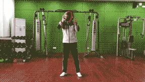 停课不停练居家体育课,停课不停练儿童居家健康体能训练