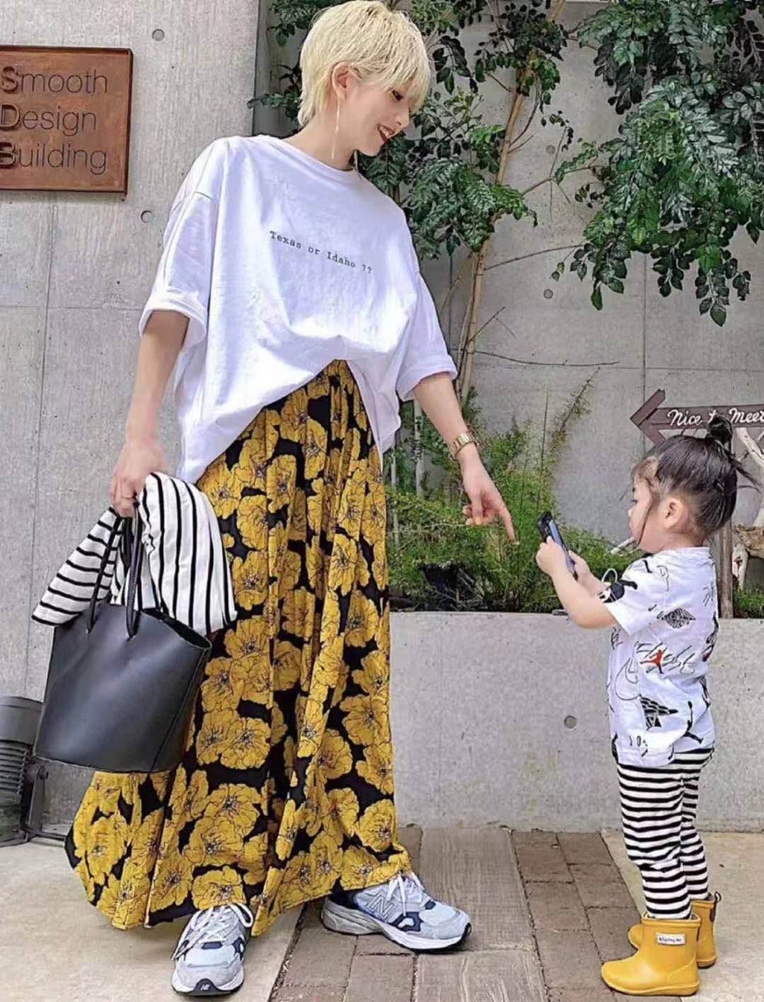 亲子装时髦母女,辣妈亲子装搭配