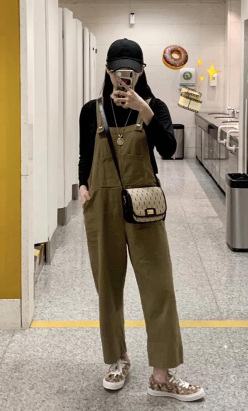 Nabi化身匡威女孩，走到哪都穿