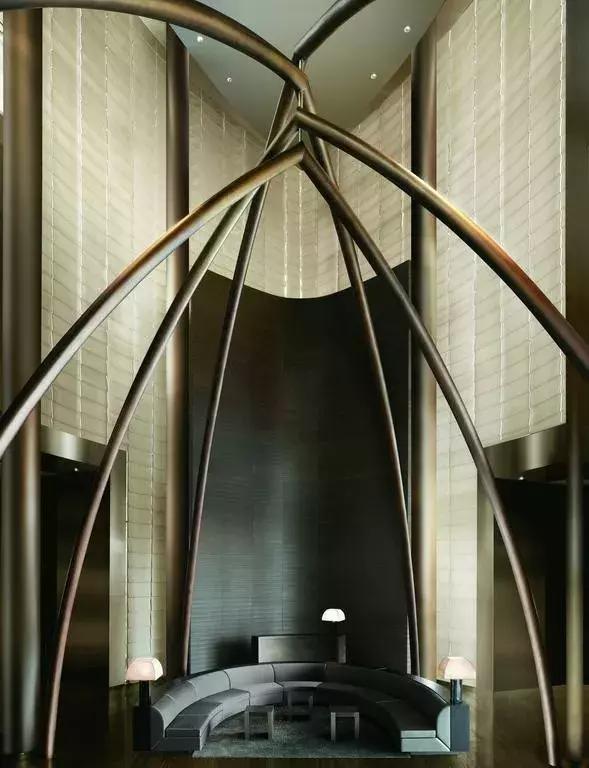 当LVMH、Fendi开始造酒店，安缦都要敬三分