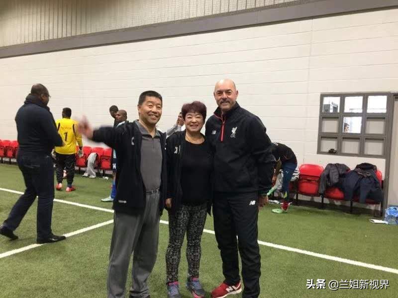 利物浦青训参观,到英国看一场英超