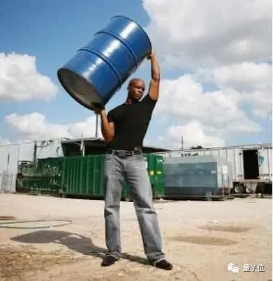 抄底原油的真实下场,真的有人买原油吗