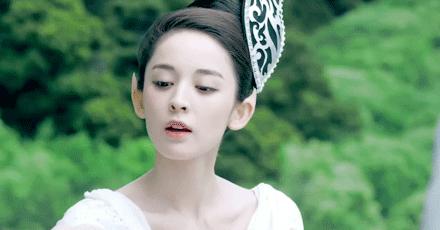 新加坡首位被环球签约艺人,新加坡形象代言人