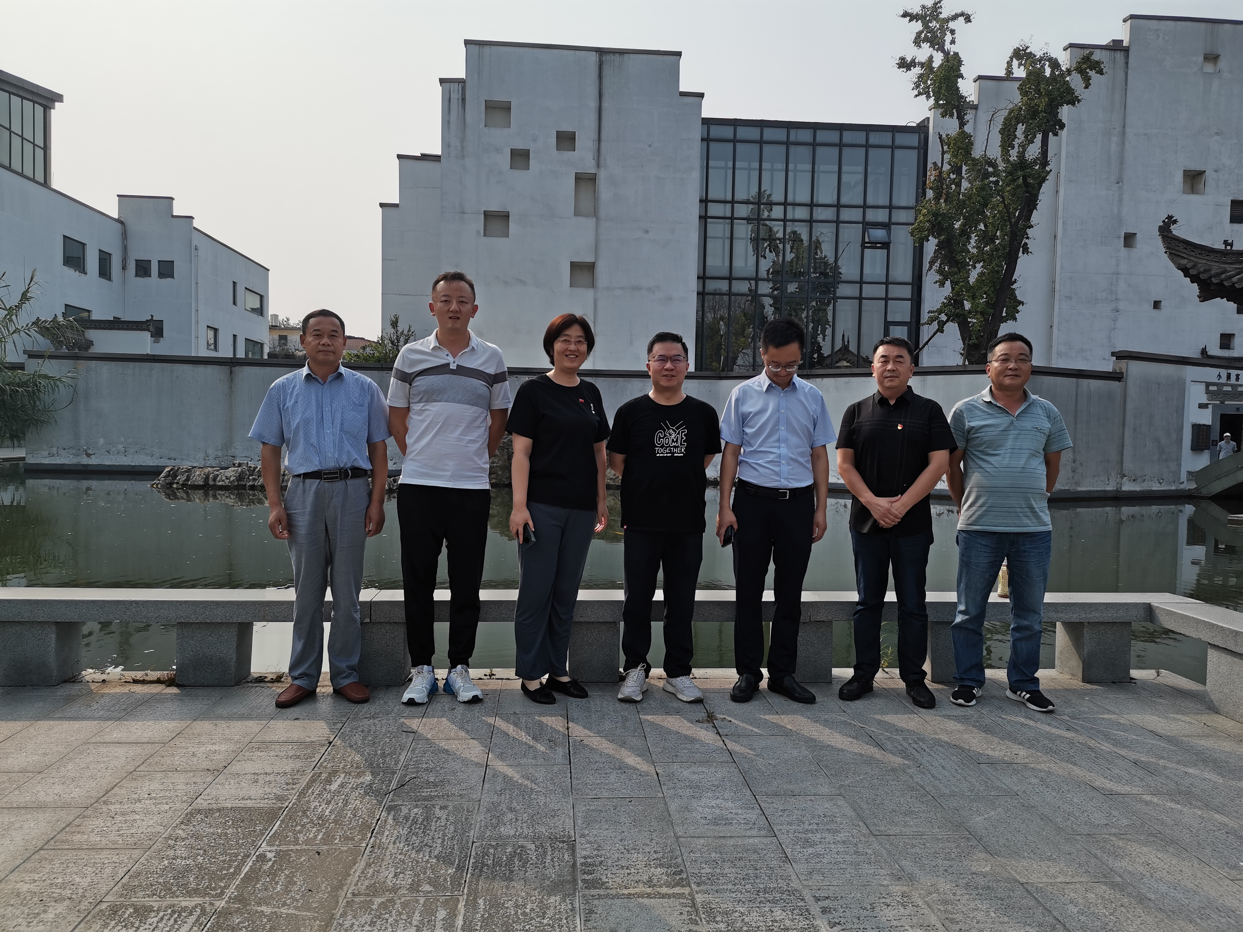 鼎晖投资到访中国醉美酒厂——高炉家徽酒集团