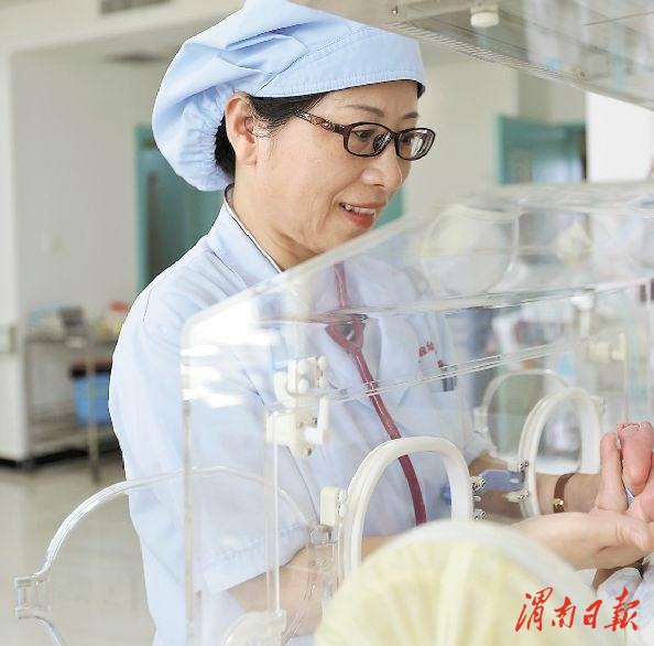 三八国际妇女节绽放在秦东大地上的妇幼医护之花