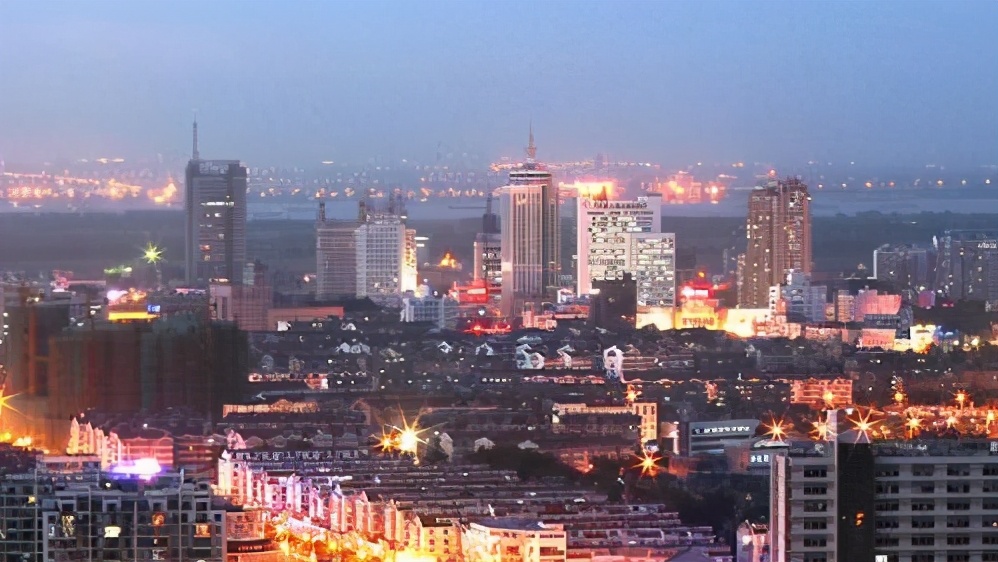 镇江以前做过江苏的省会吗,镇江经济为何发展不上去