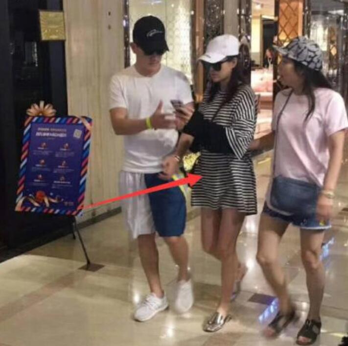 张馨予和范冰冰现状,张馨予范冰冰在一起了吗