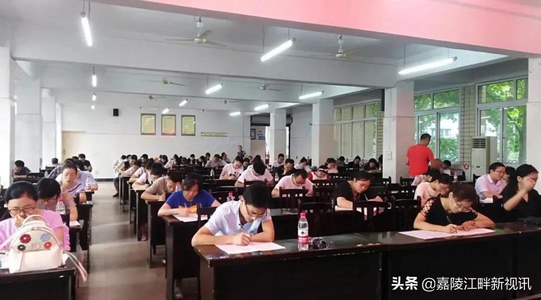 南部中学：研究新高考再谱新篇章