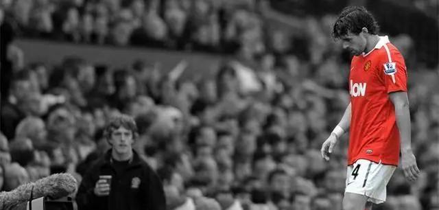 足坛被伤病毁掉的十大天才后卫,世界足球谁受伤最少