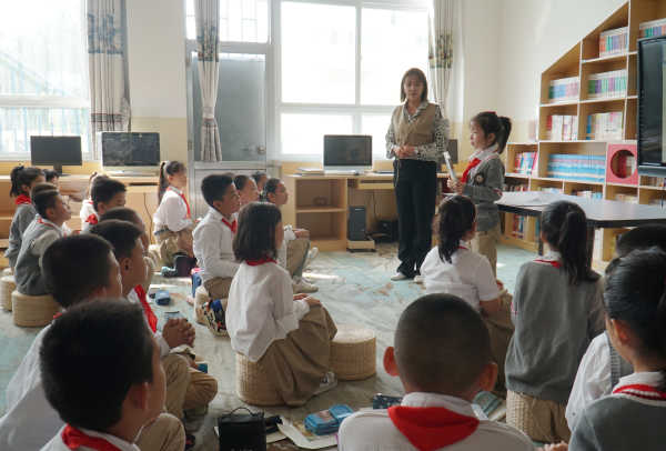 吴忠市这所百年小学插上“互联网+”翅膀