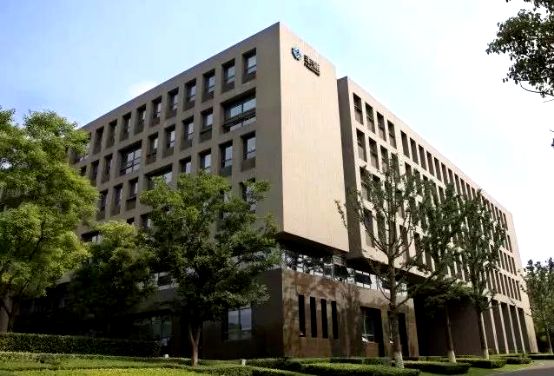 陕西前首富深陷债务危局,江苏前首富现在怎么样了