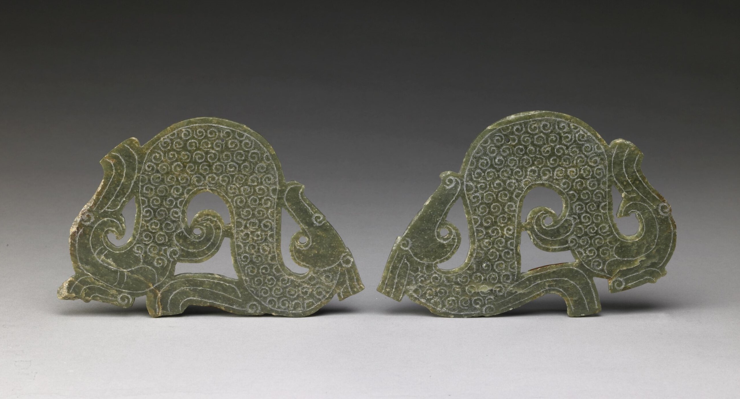 现代玉器制作全过程视频,现代玉器仿古玉鉴定