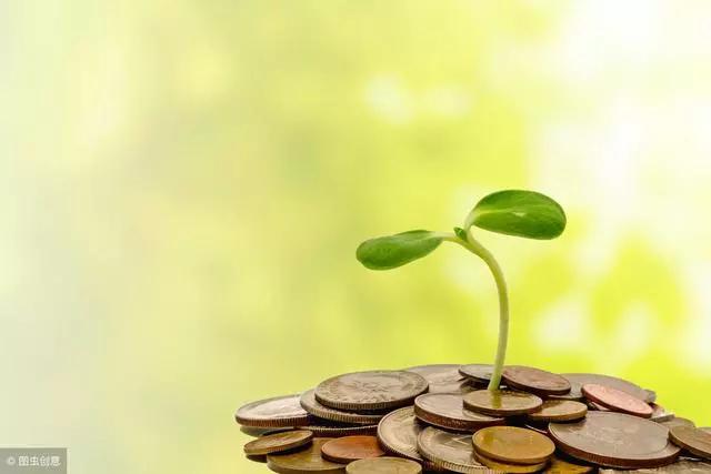 养殖小龙虾塘里有青苔怎么消除,养殖小龙虾水质太脏臭用什么药