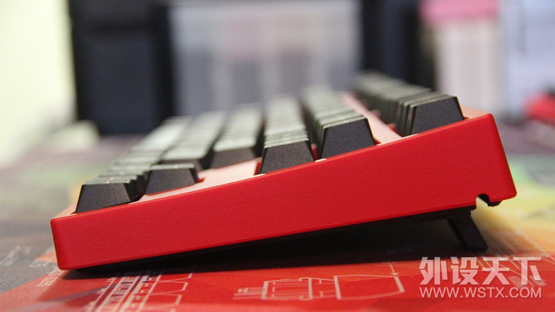 利奥波德：许你粉黛红霞醉梦人家