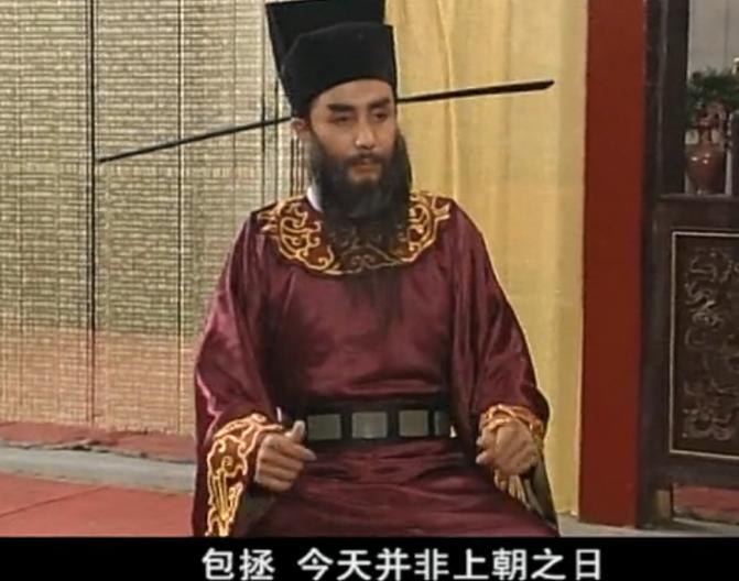 白眉大侠评书最精彩的一段,白眉大侠的不合逻辑