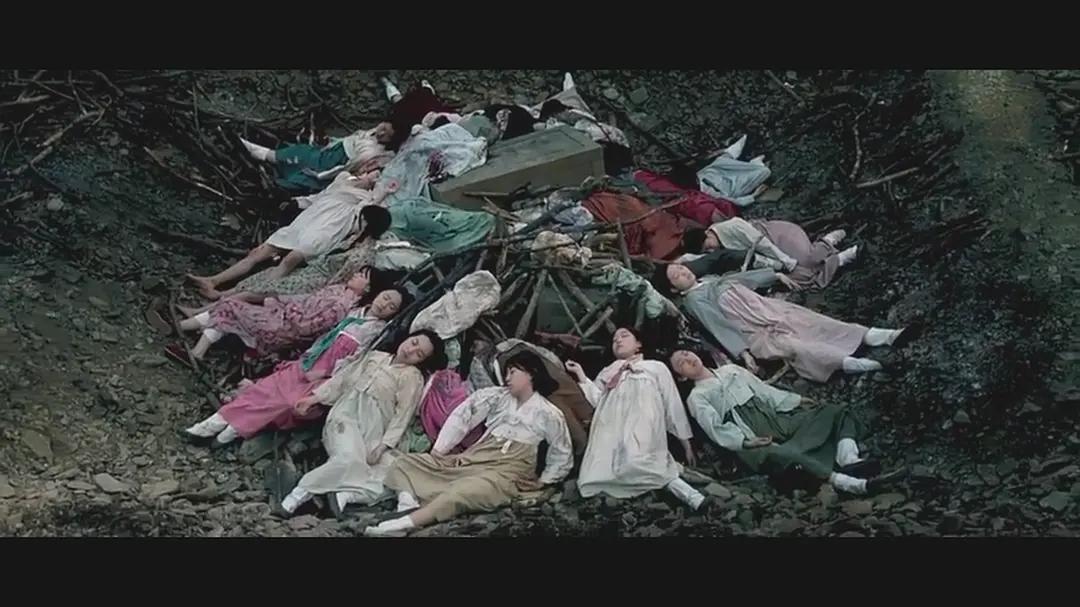 中韩少女在慰安所的真实遭遇，被鬼子整日折磨，这电影拍得太真实